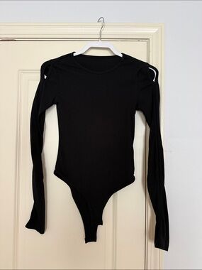 Commense Women’s Body suit peekaboo shoulder long sleeve
